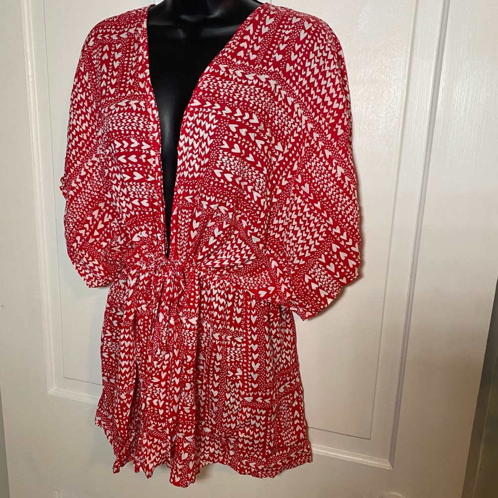 NWT Victoria’s Secret Intimates Red Heart Patterned Kimono Robe One Size